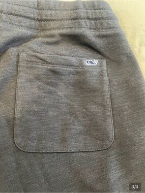 Vineyard Vines Charcoal Gray Sweatpants with White Drawstring